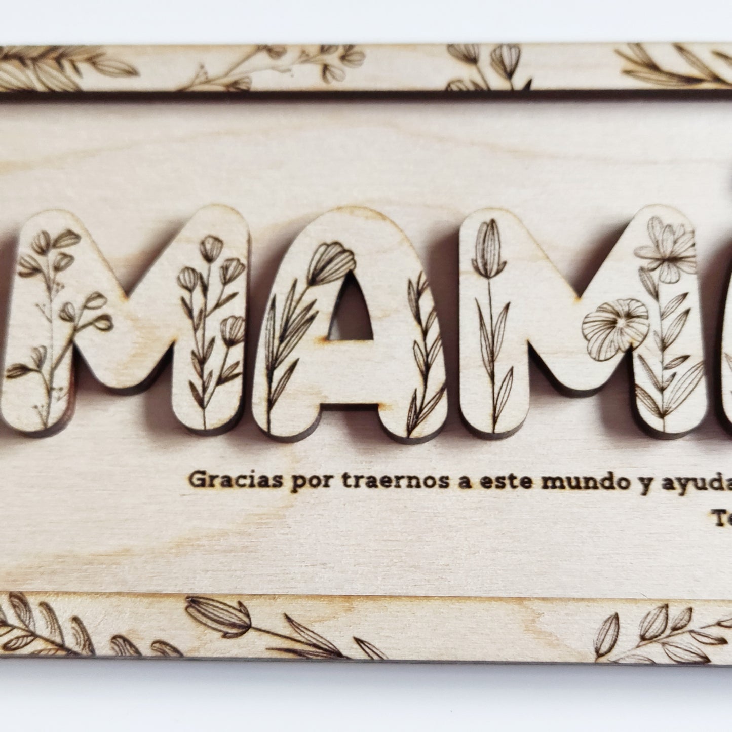 Marco en relieve "Mamá"