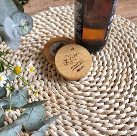 Abrebotellas con imán para boda