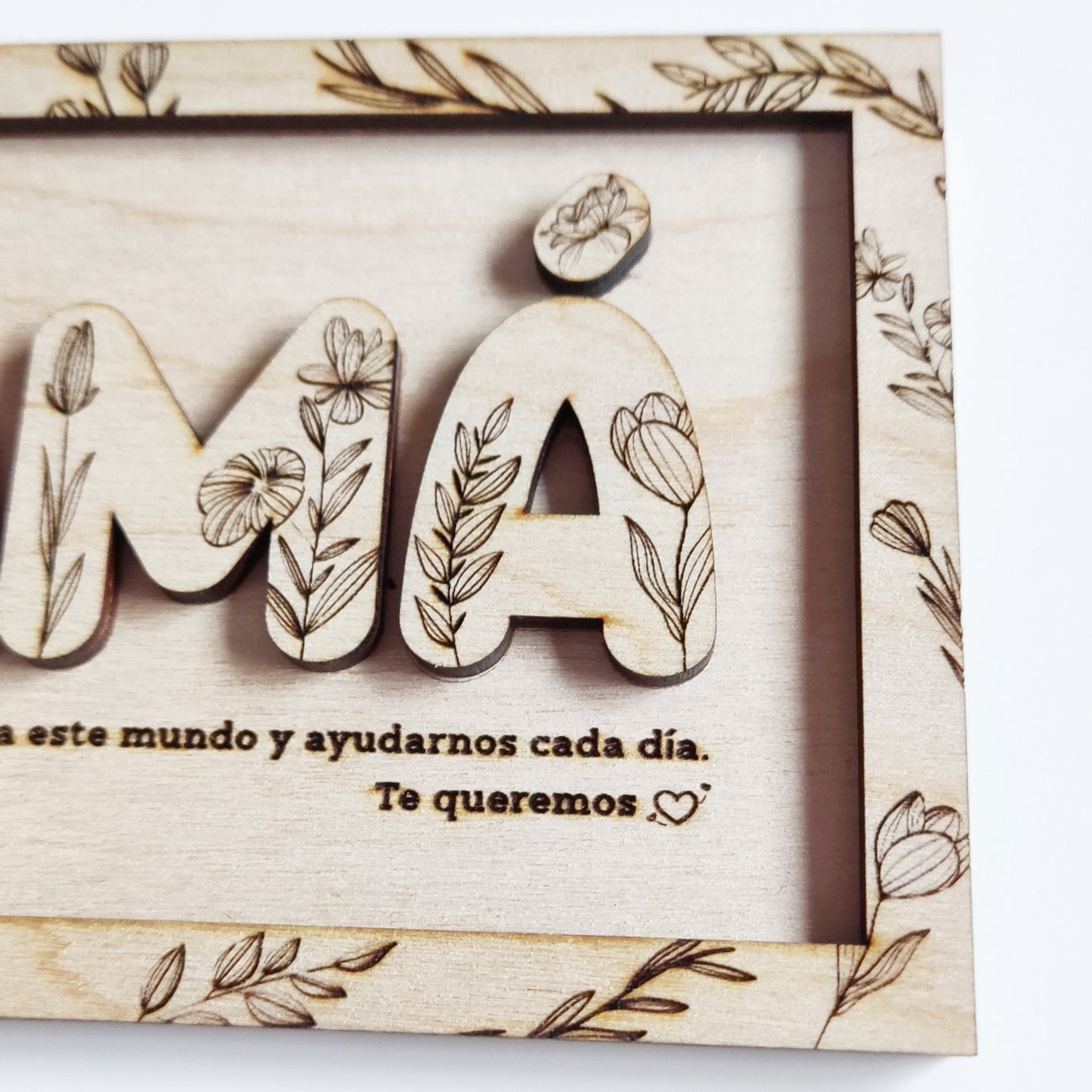Marco en relieve "Mamá"