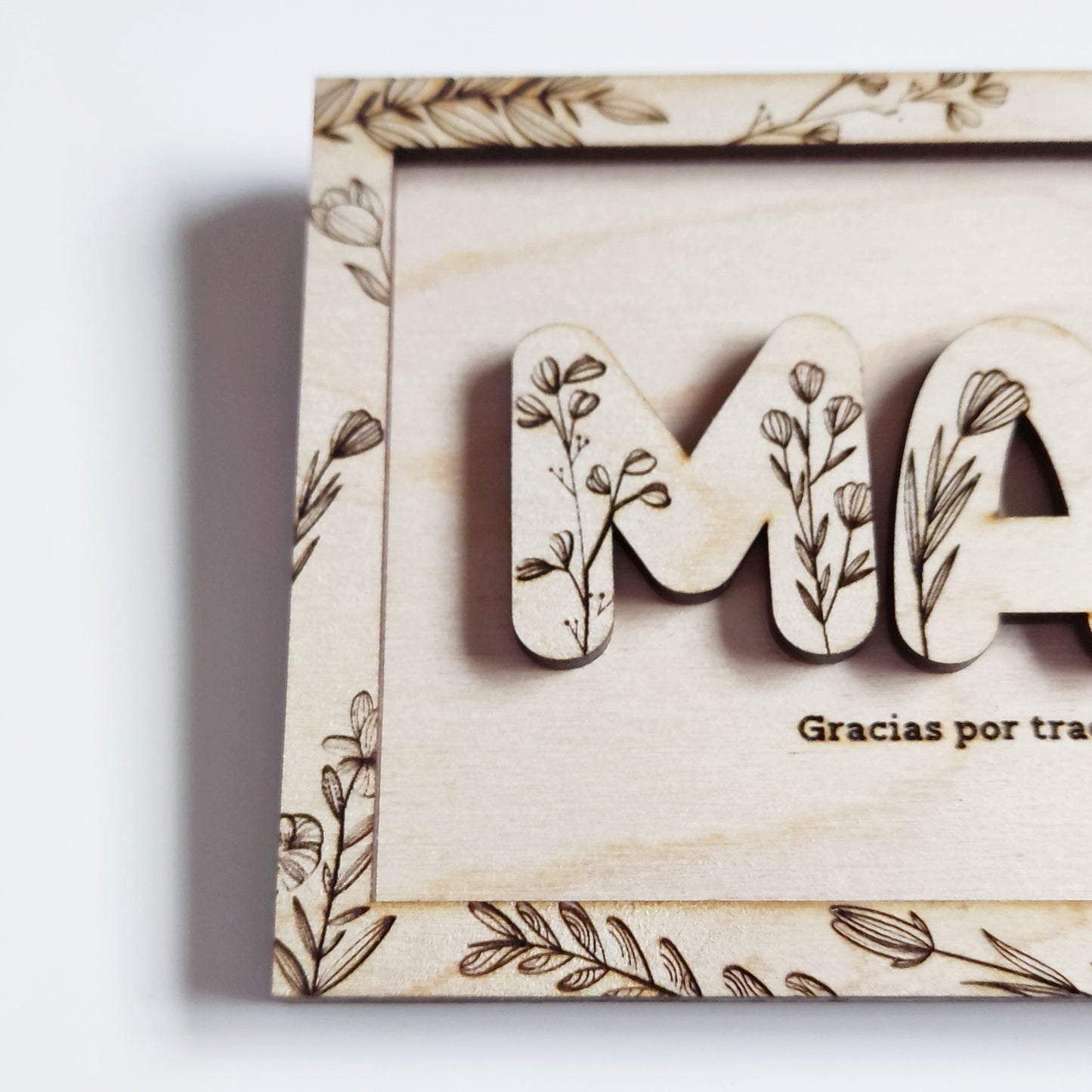 Marco en relieve "Mamá"