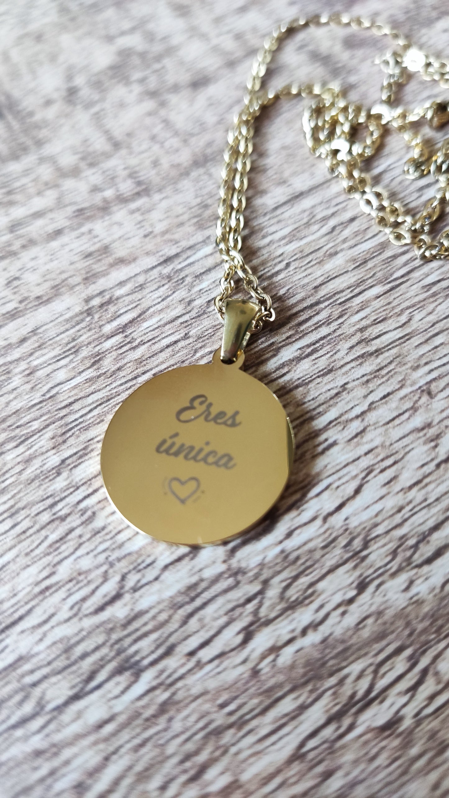 Colgante "Eres única"