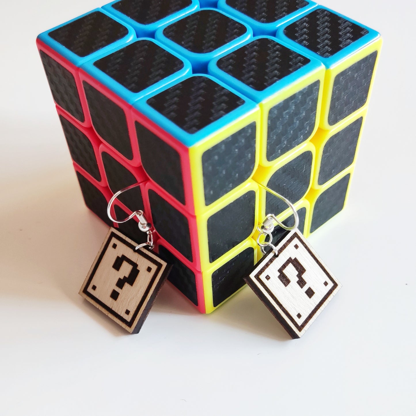 Pendientes "Question Block"